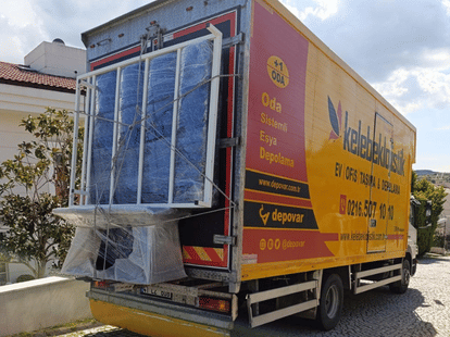 Büyükçekmece güvenlikli kiralık depo koridorları